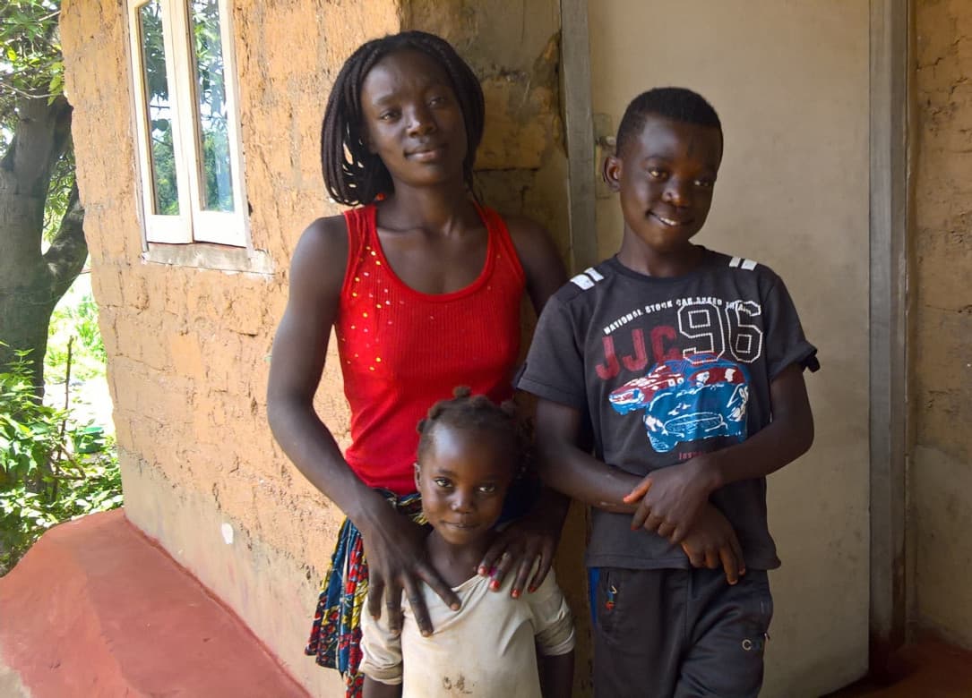 Listing image gallery