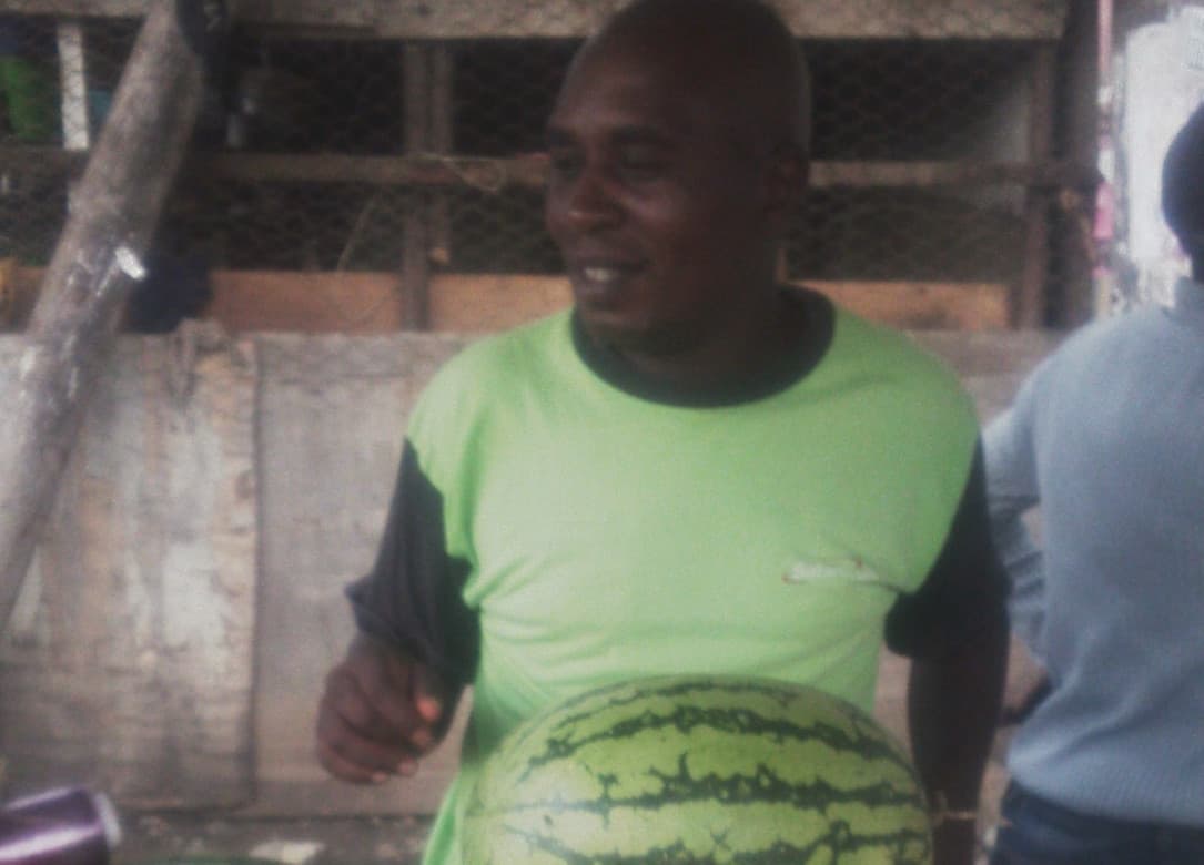 Listing image gallery