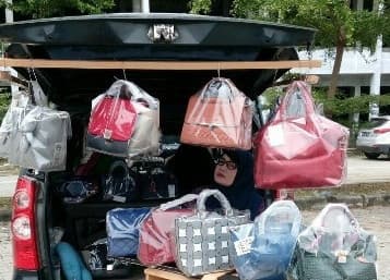 Listing image gallery