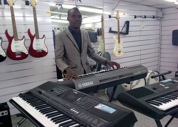 Listing image gallery