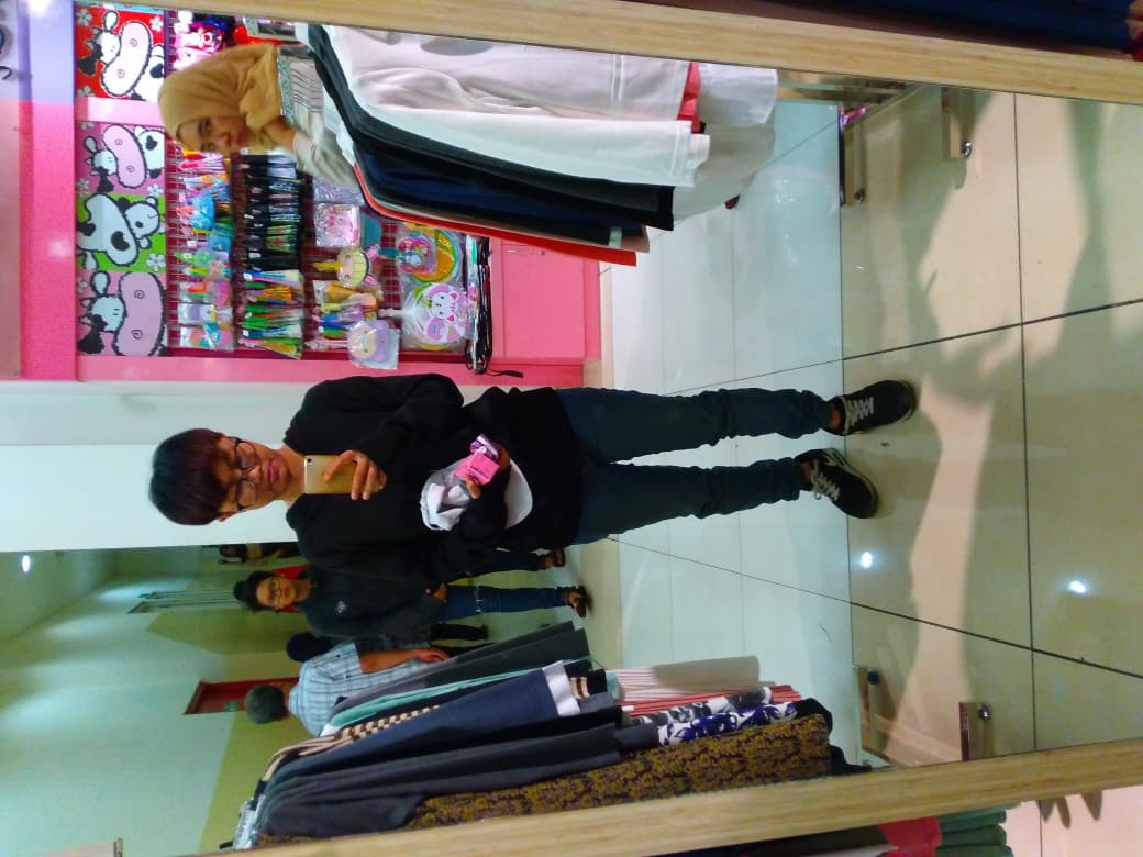 Listing image gallery