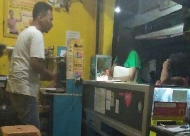 Listing image gallery