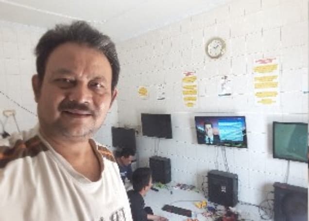 Listing image gallery