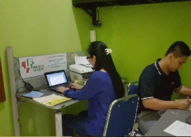 Listing image gallery