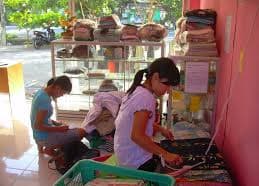 Listing image gallery