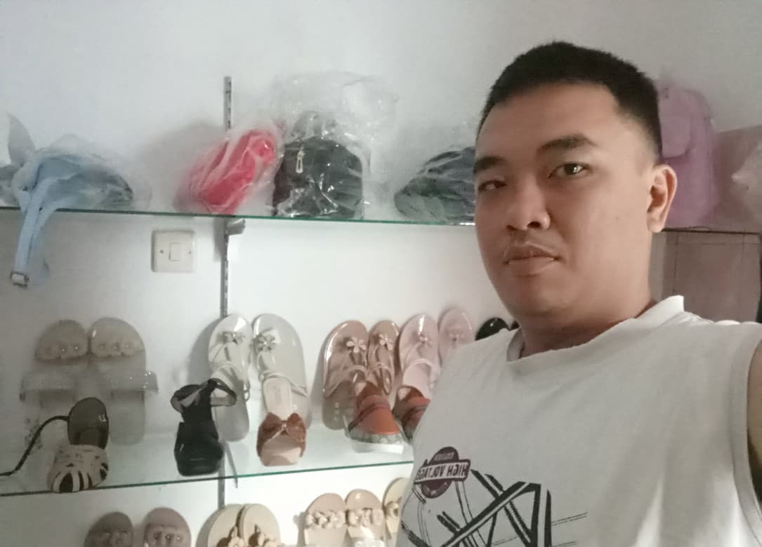 Listing image gallery