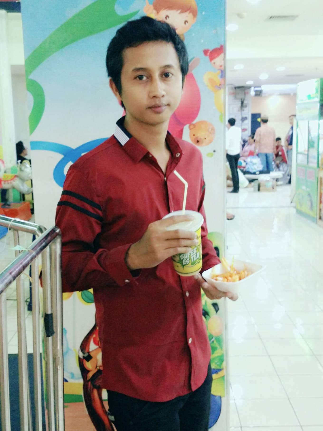 Listing image gallery