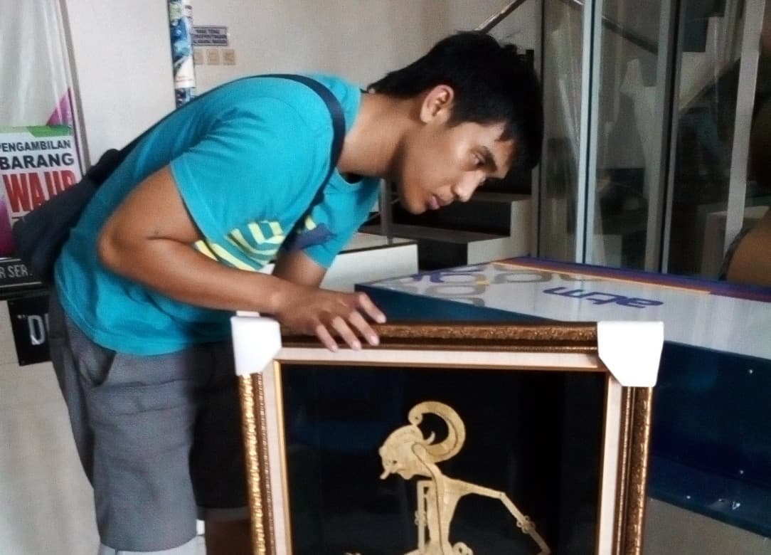 Listing image gallery