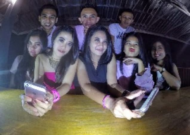 Listing image gallery