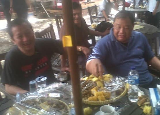 Listing image gallery