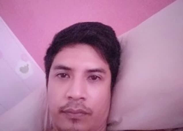 Listing image gallery