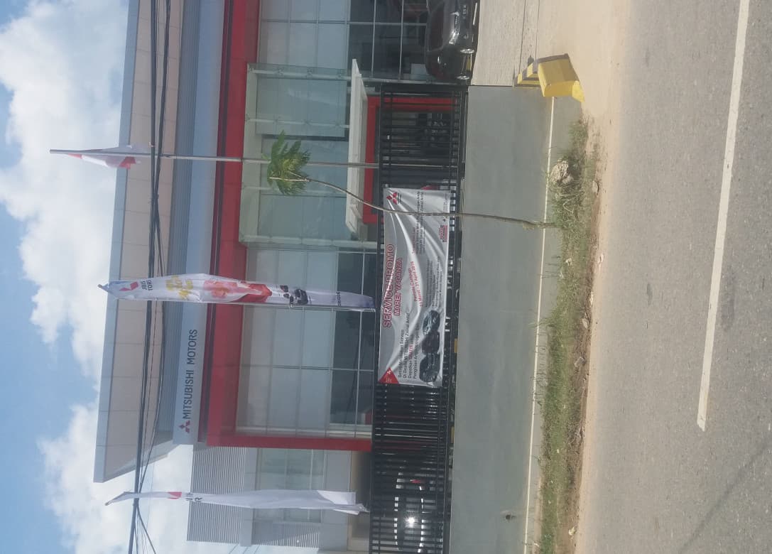 Listing image gallery