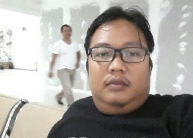 Listing image gallery