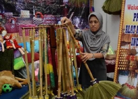 Listing image gallery