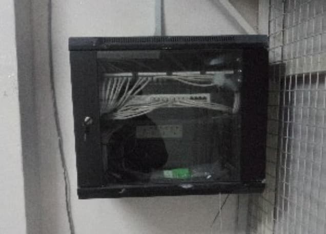 Listing image gallery