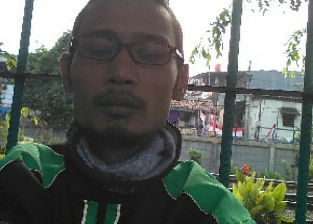 Listing image gallery