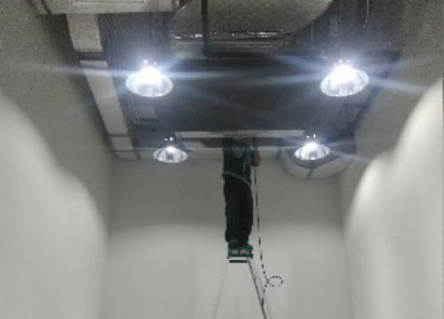 Listing image gallery