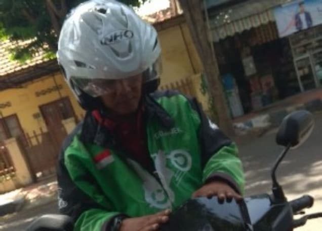 Listing image gallery