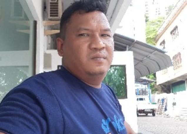 Listing image gallery