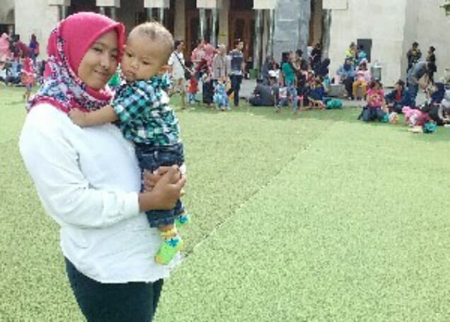 Listing image gallery