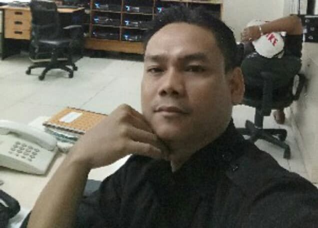 Listing image gallery