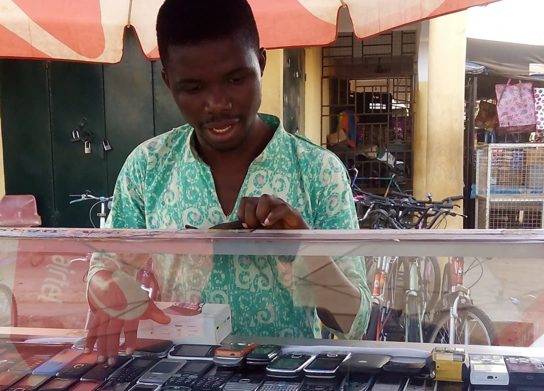 Listing image gallery