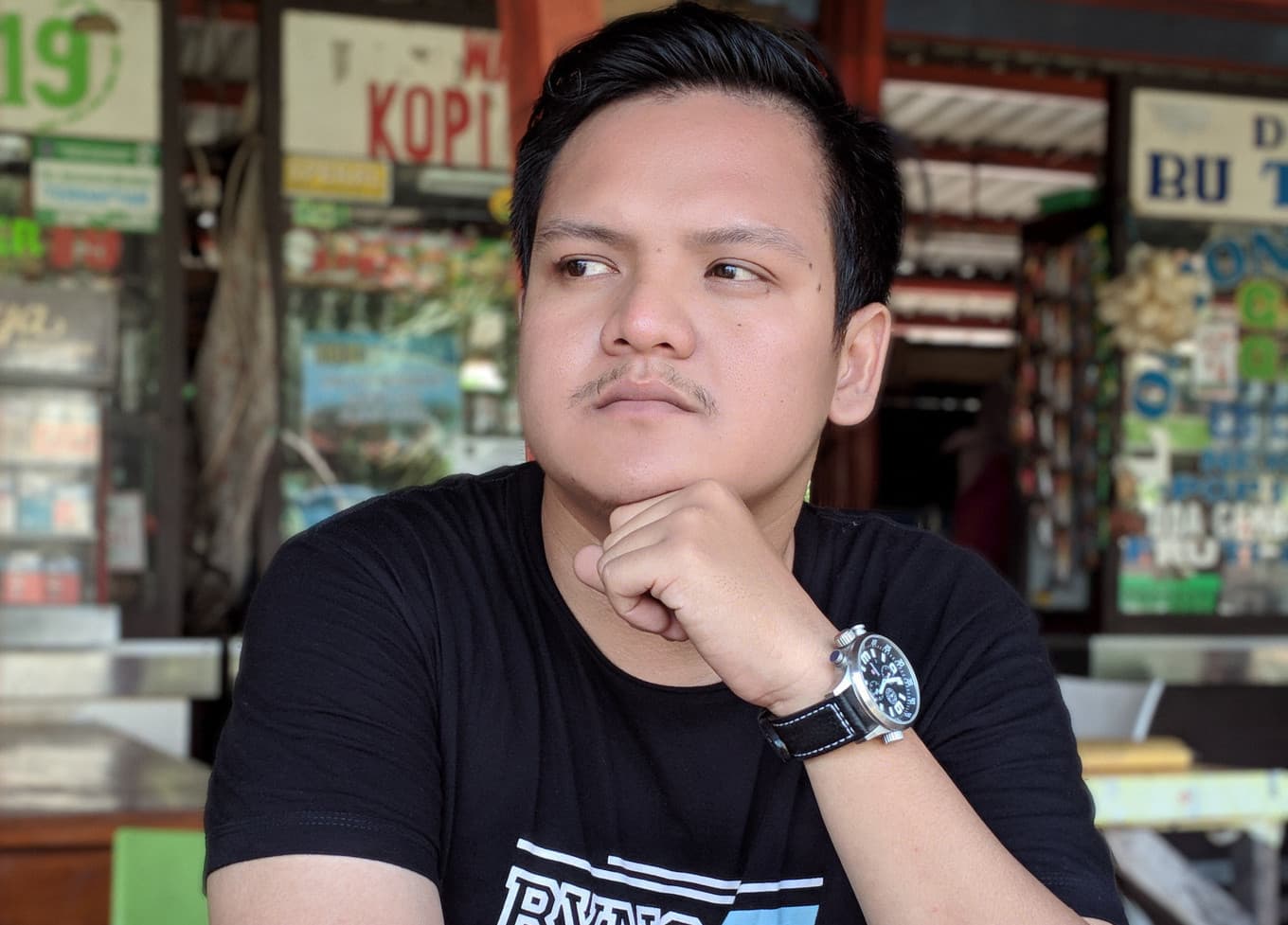 Listing image gallery