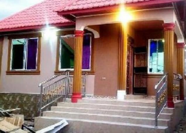 Listing image gallery