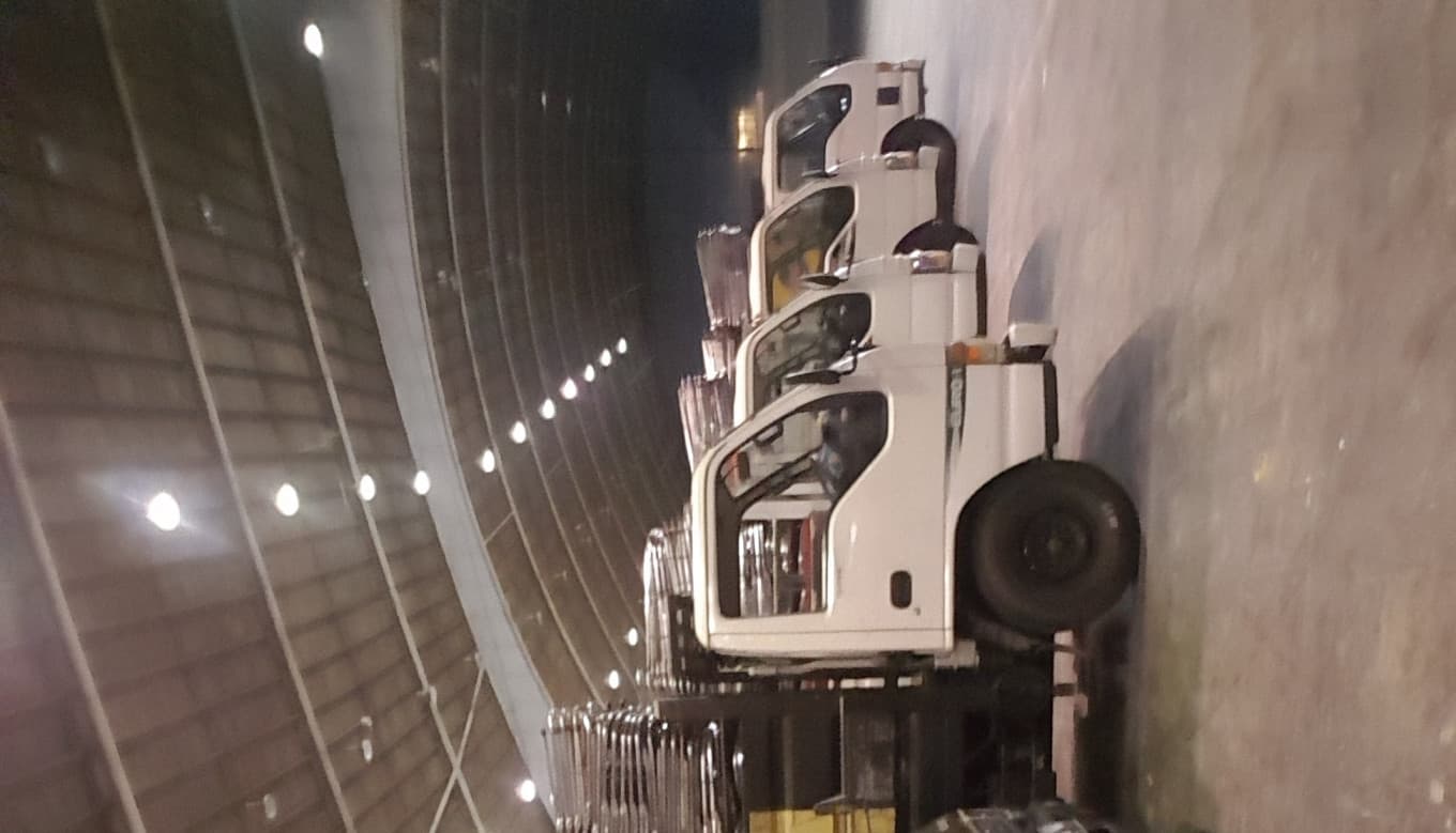 Listing image gallery