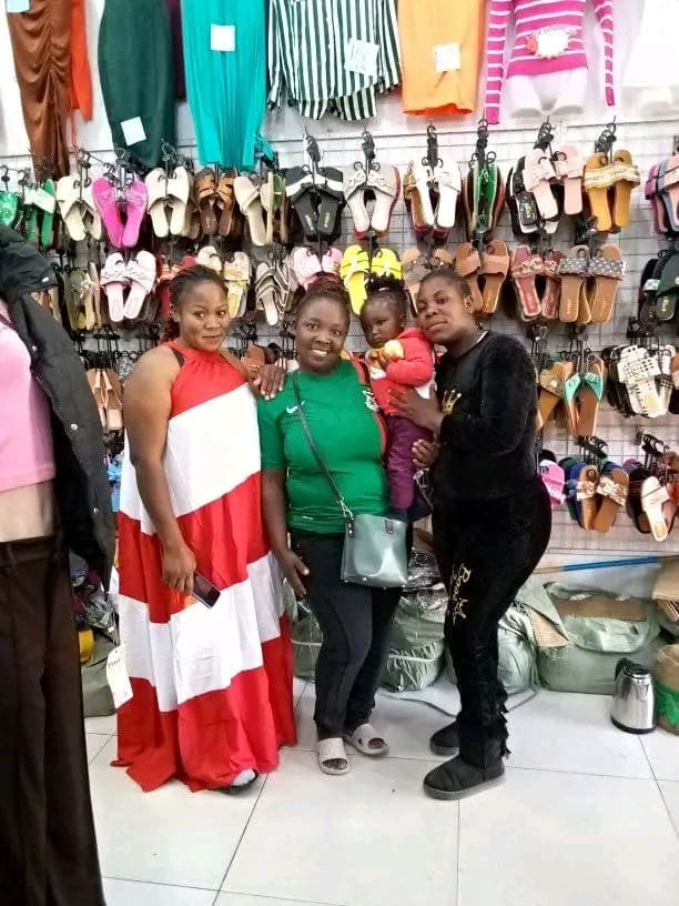 Listing image gallery