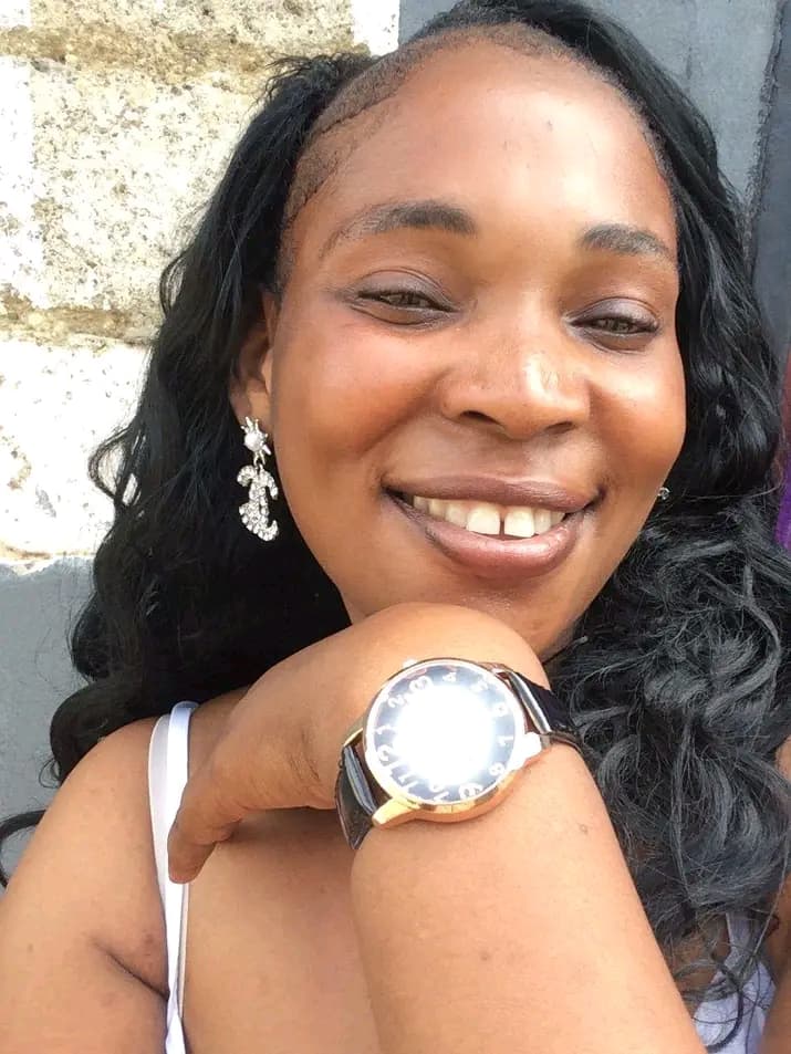 Listing image gallery