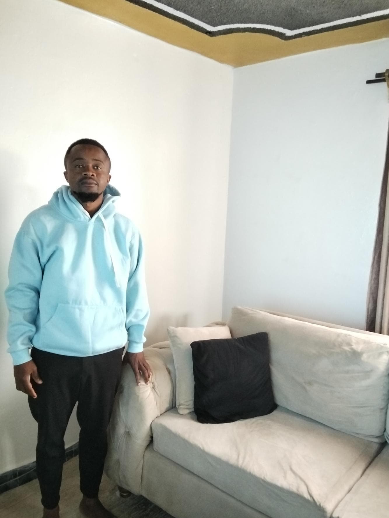 Listing image gallery