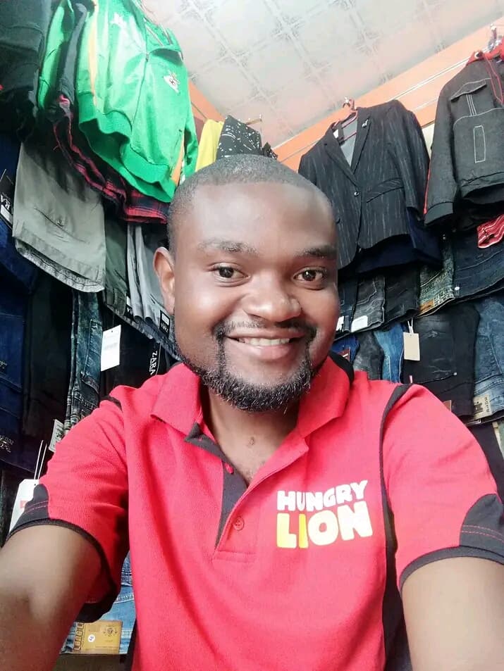 Listing image gallery