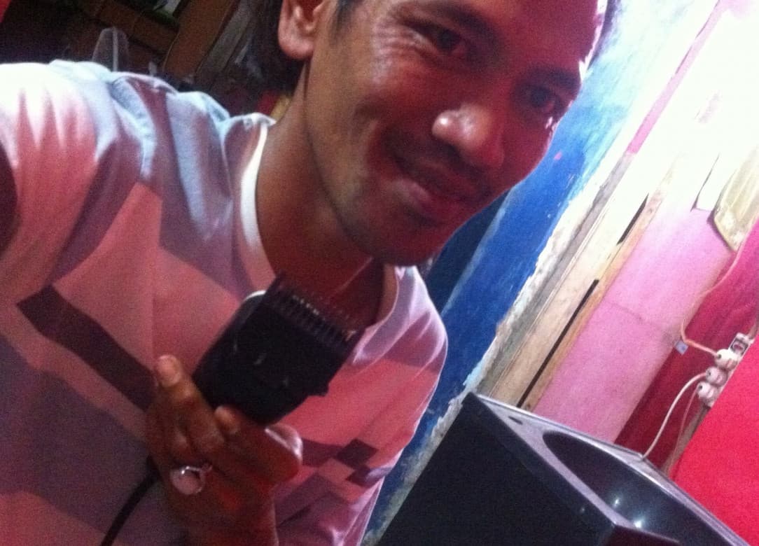 Listing image gallery