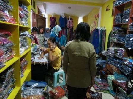 Listing image gallery