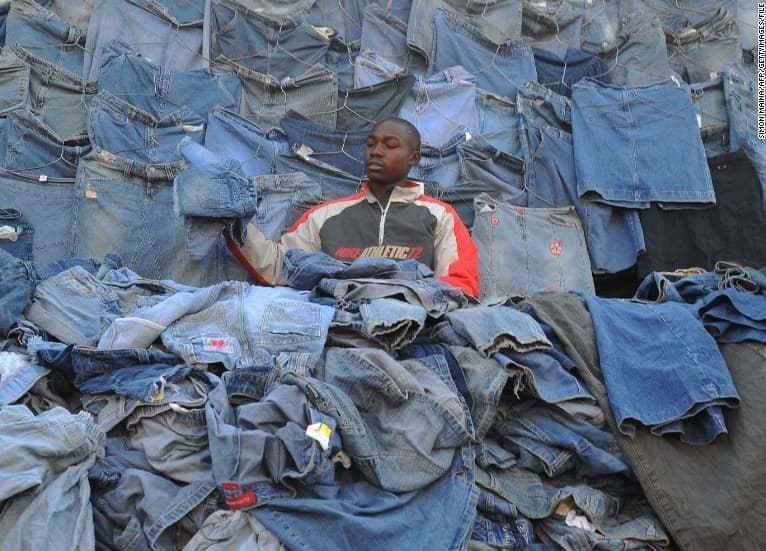 Listing image gallery