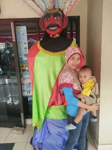 Listing image gallery