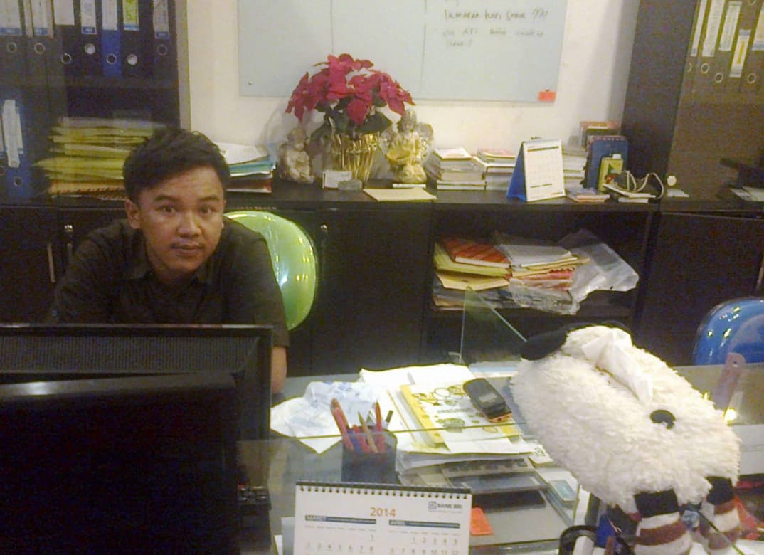 Listing image gallery