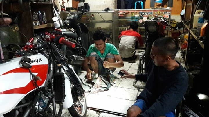 Listing image gallery