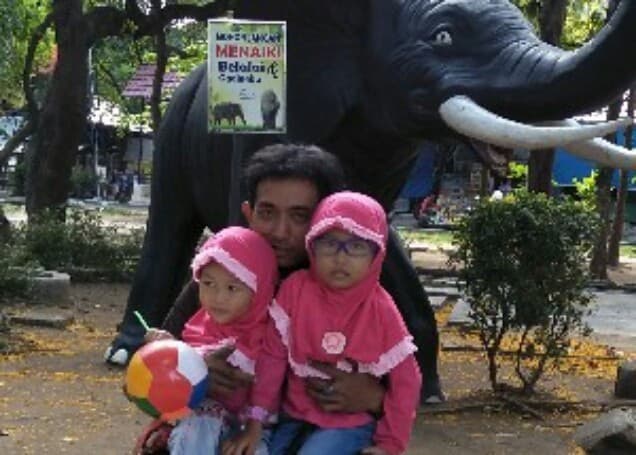 Listing image gallery