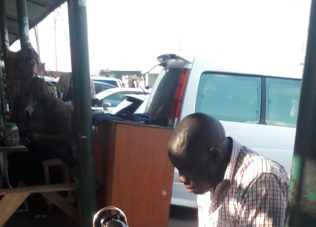 Listing image gallery